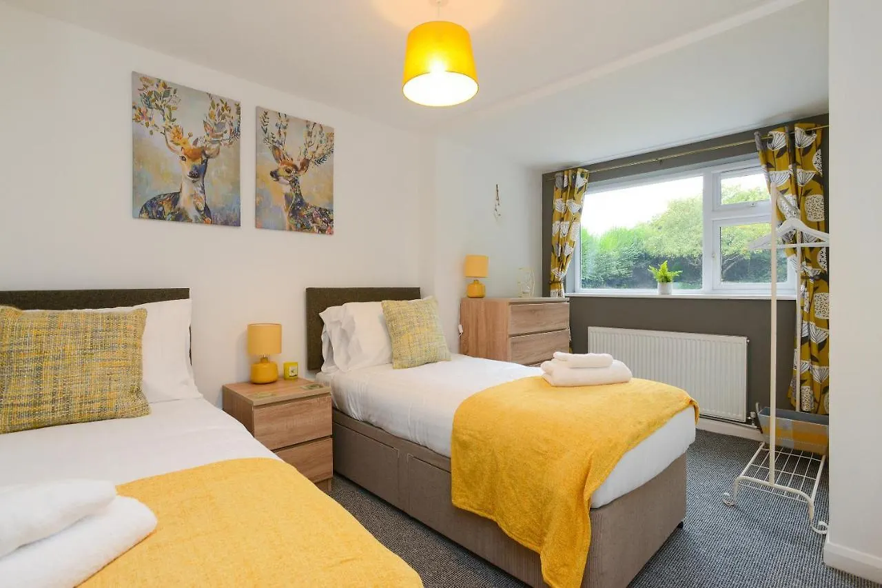 De Luxe Short Stays-Middleton Lodge Nottingham 0*,  United Kingdom