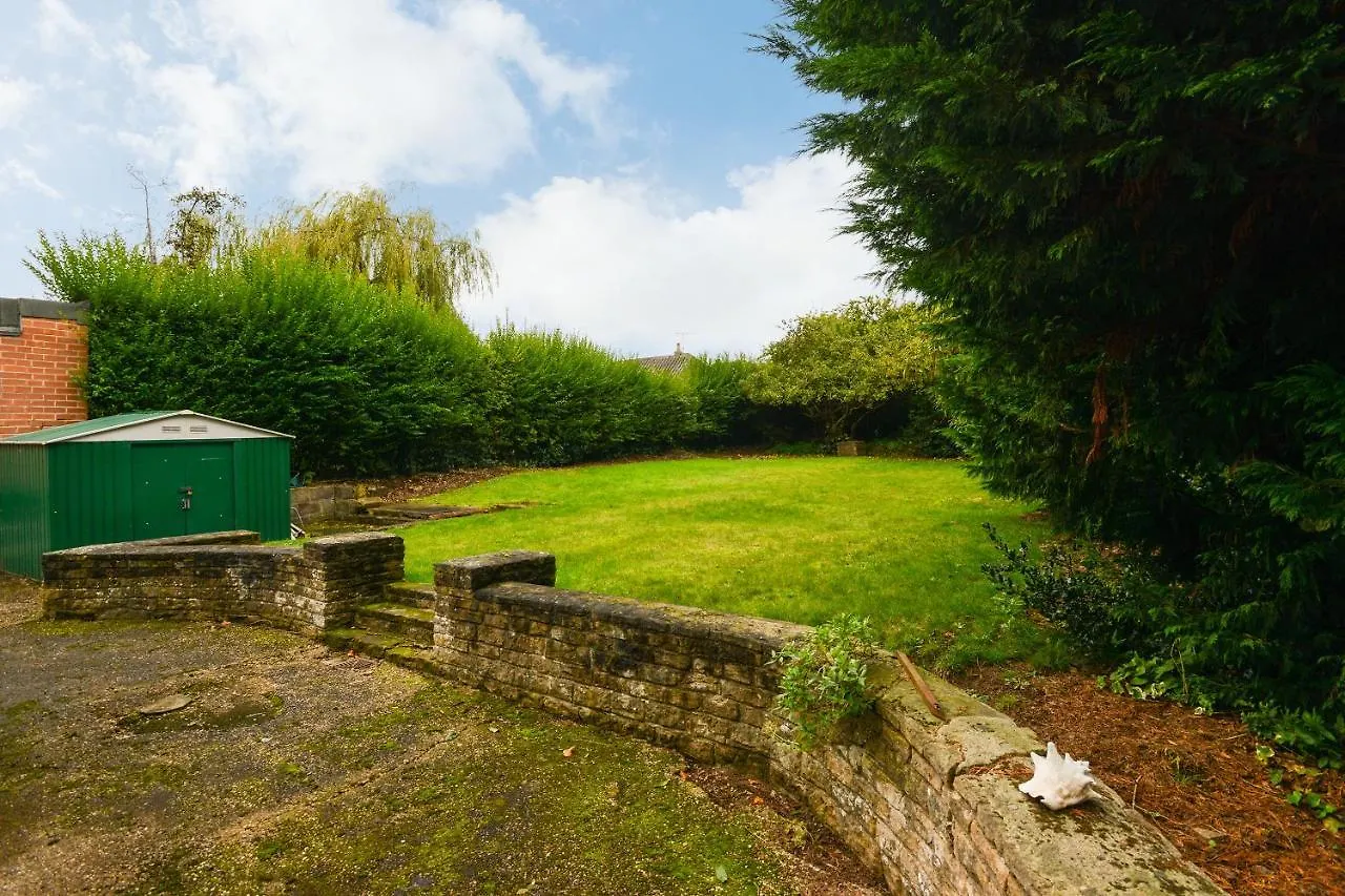 De Luxe Short Stays-Middleton Lodge Nottingham 0*,