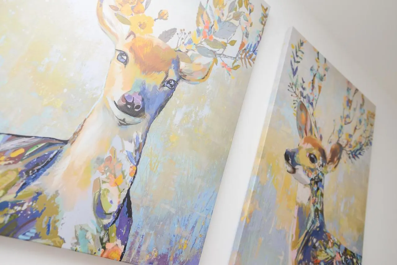 De Luxe Short Stays-Middleton Lodge Nottingham United Kingdom